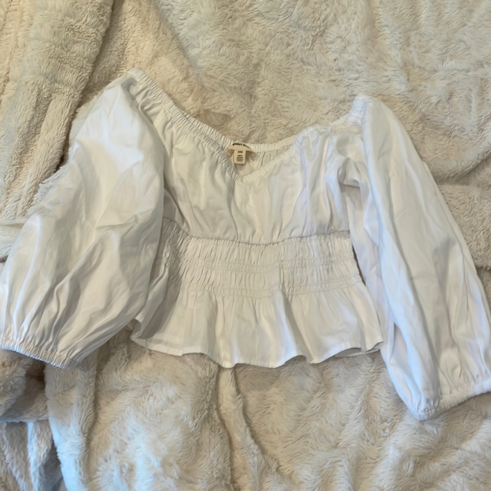 🪩✨NWOT xxs open edit white puff sleeve blouse ruched grill